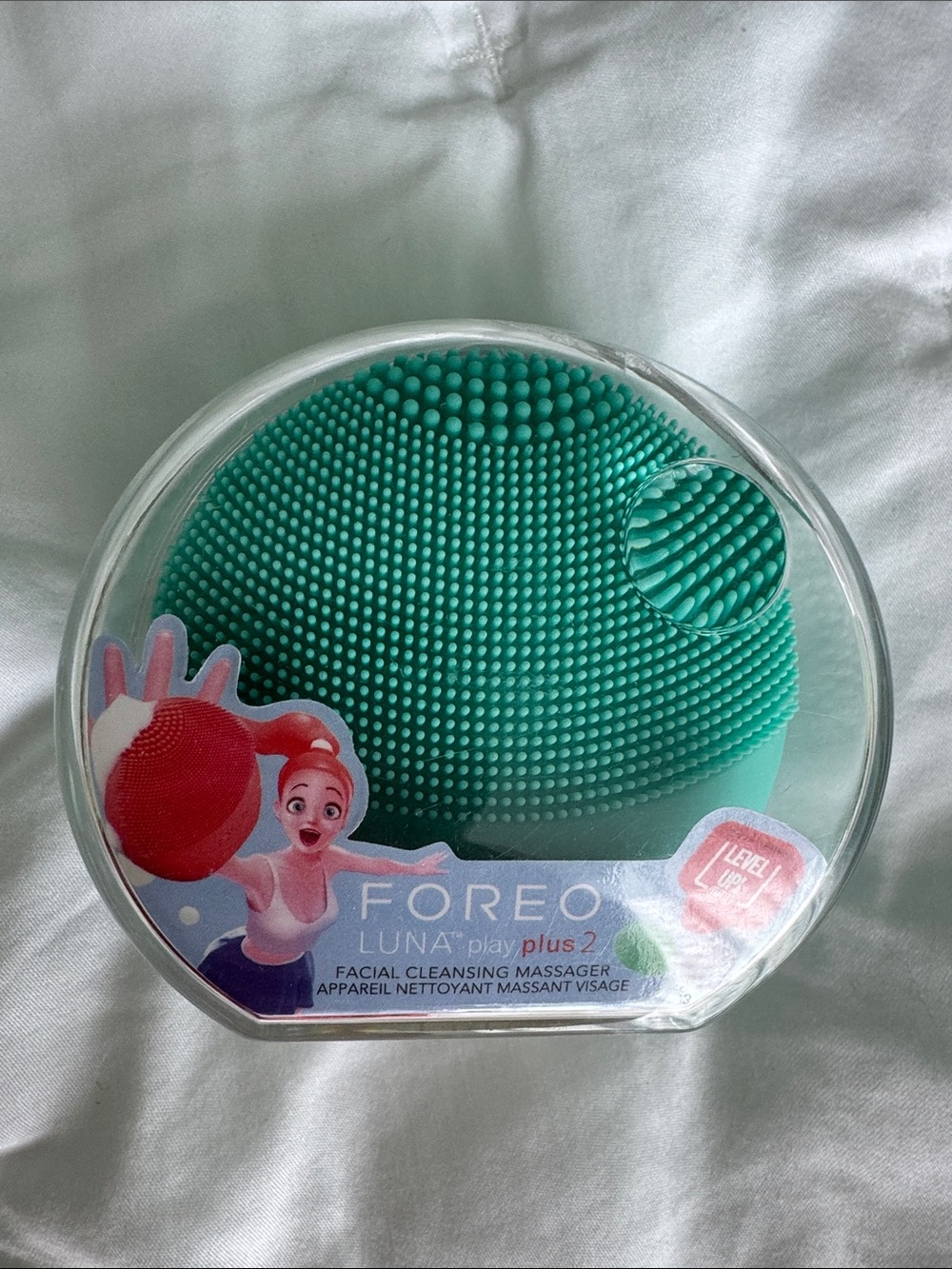 FOREO LUNA play plus 2 Facial Cleansing Massager - Teal Green